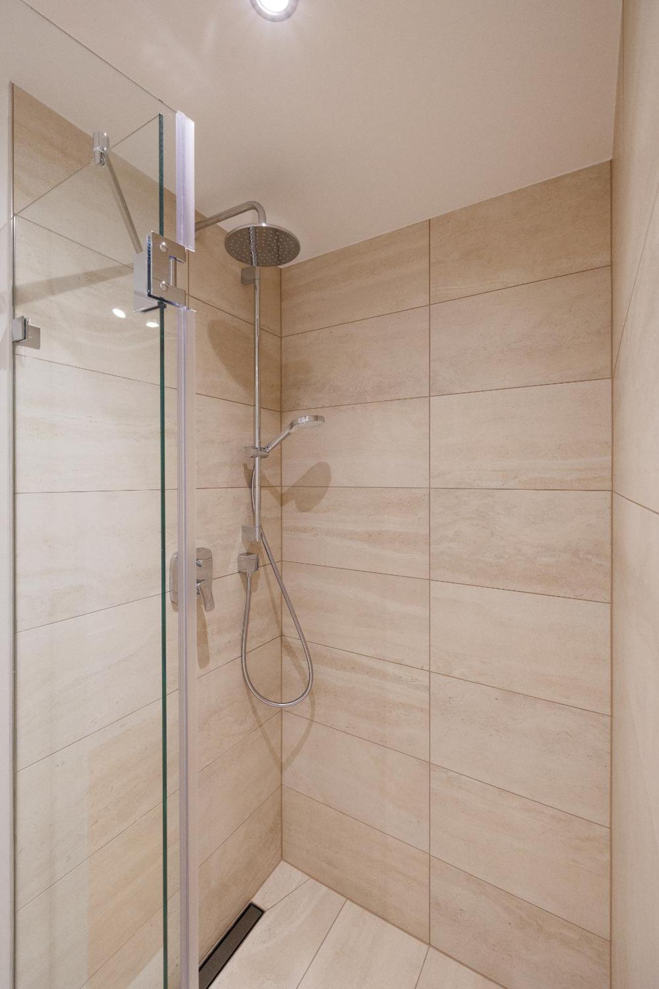 Symphony Apartments 40 - Modern Loft With Terrace And Grill In Central Location Βιέννη Εξωτερικό φωτογραφία